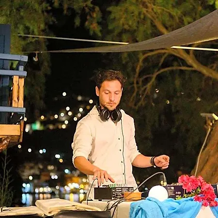 Lakki Village Hotel 3*